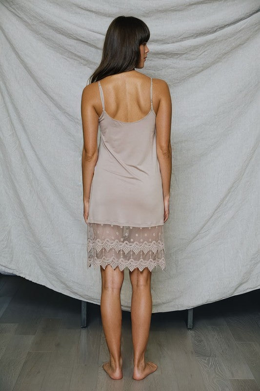 Lace layering slip