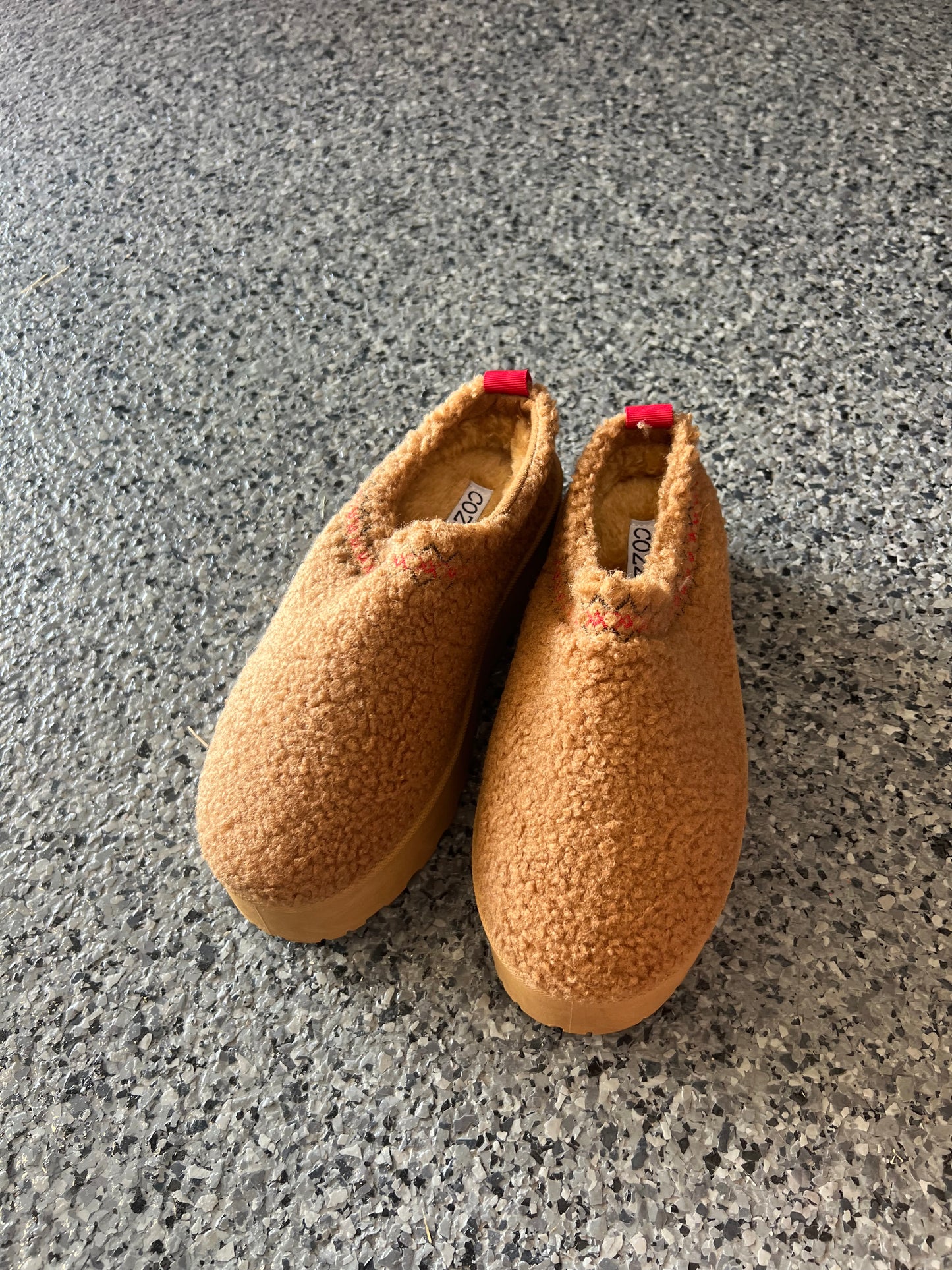 Sherpa Platform Mule Shoes