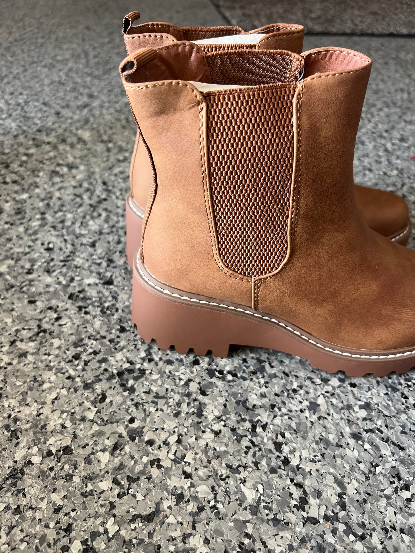 Ladies Brown Short Boot