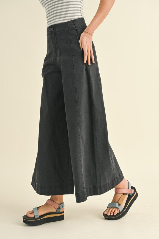 Stretched Cotton Super Wide Leg Pants- Black