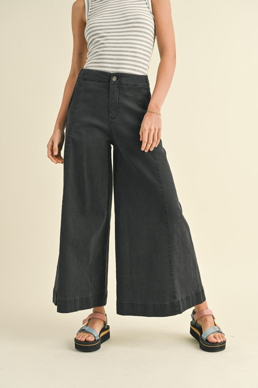 Stretched Cotton Super Wide Leg Pants- Black