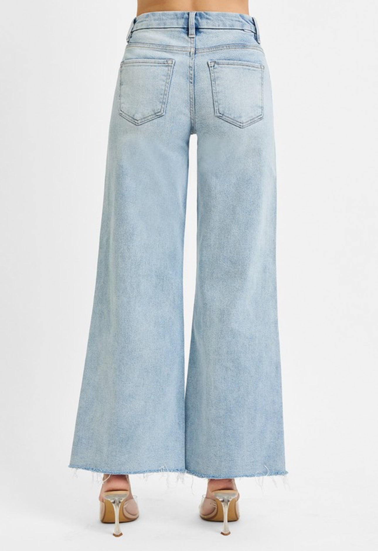 Mid-Rise Tummy Control Jeans - Light