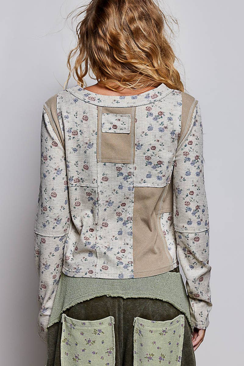 Floral Print Vintage Wash Slim Fit Long Sleeve Knit Top
