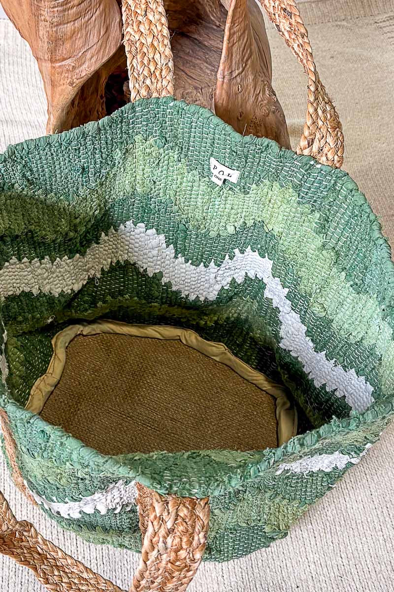 Handwoven tote bag green/white