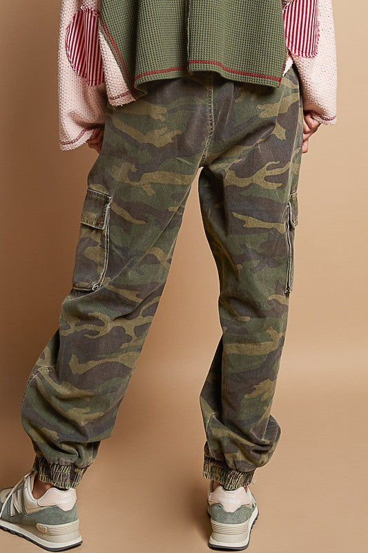 Tie waistband Camo joggers