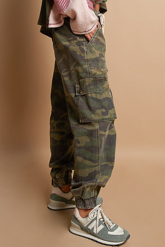 Tie waistband Camo joggers