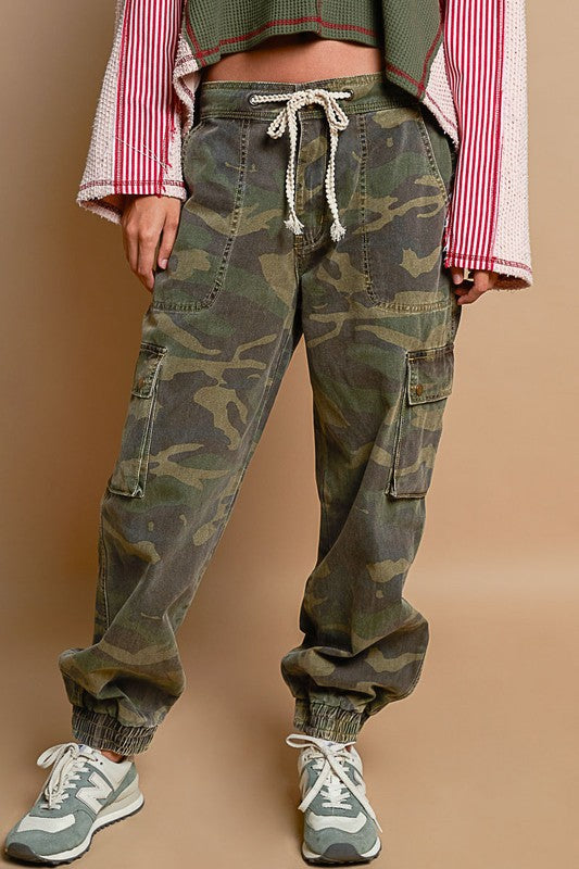 Tie waistband Camo joggers