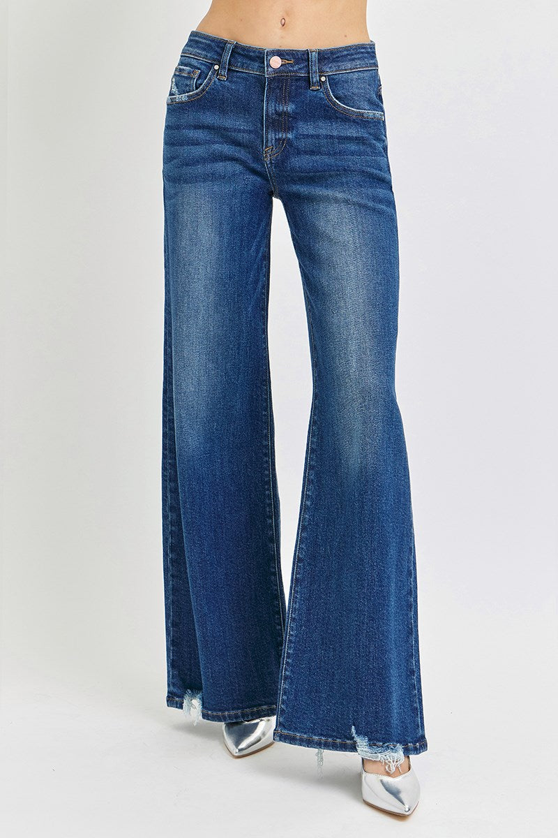 Risen Mid-Rise Leg Jeans