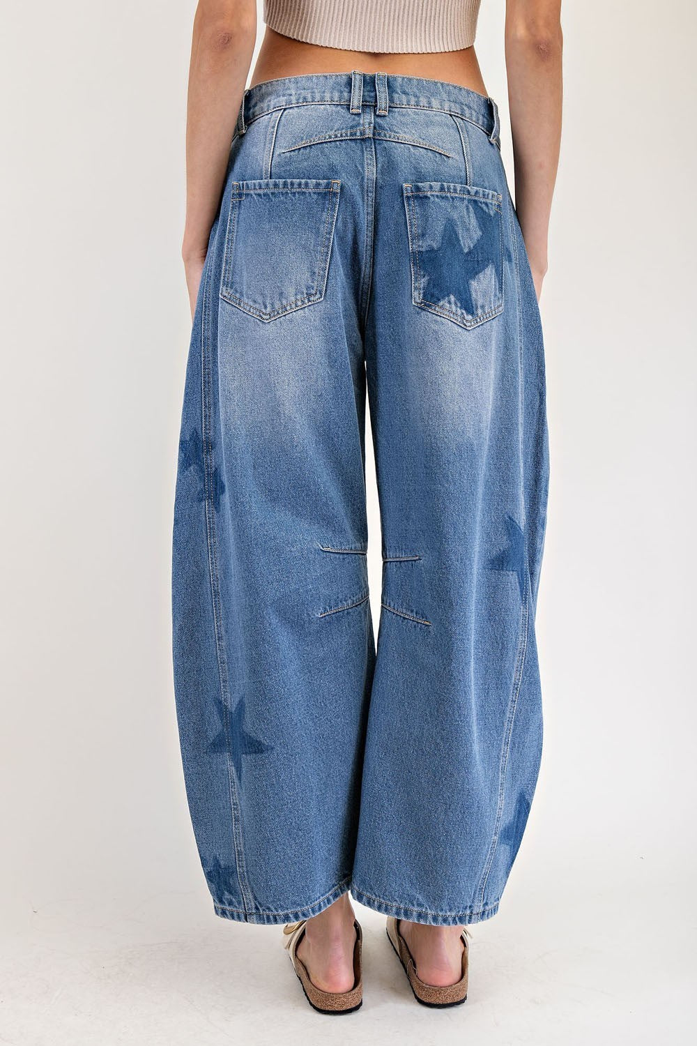 Mineral Washed Star Barrel Jeans