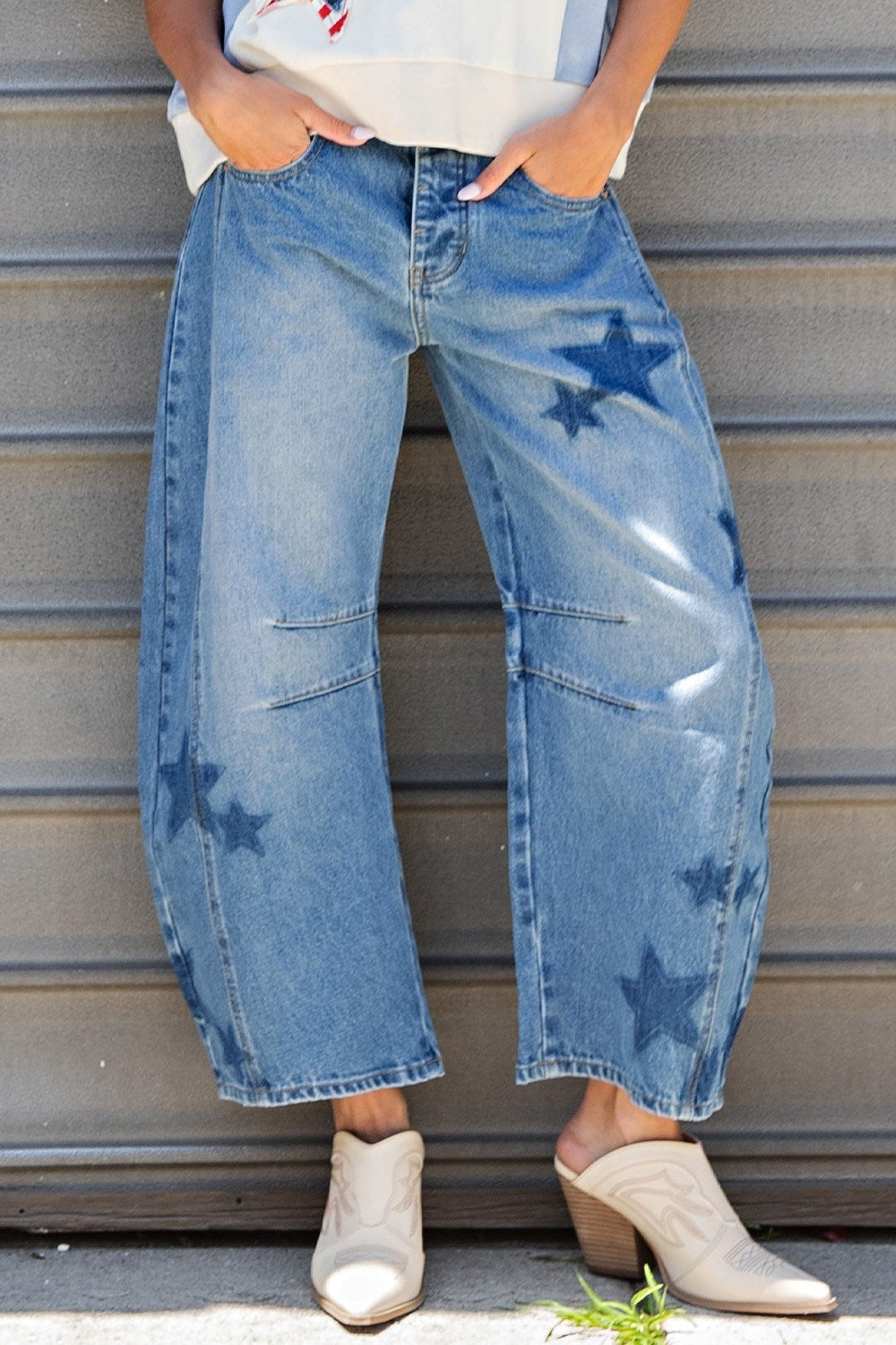 Mineral Washed Star Barrel Jeans