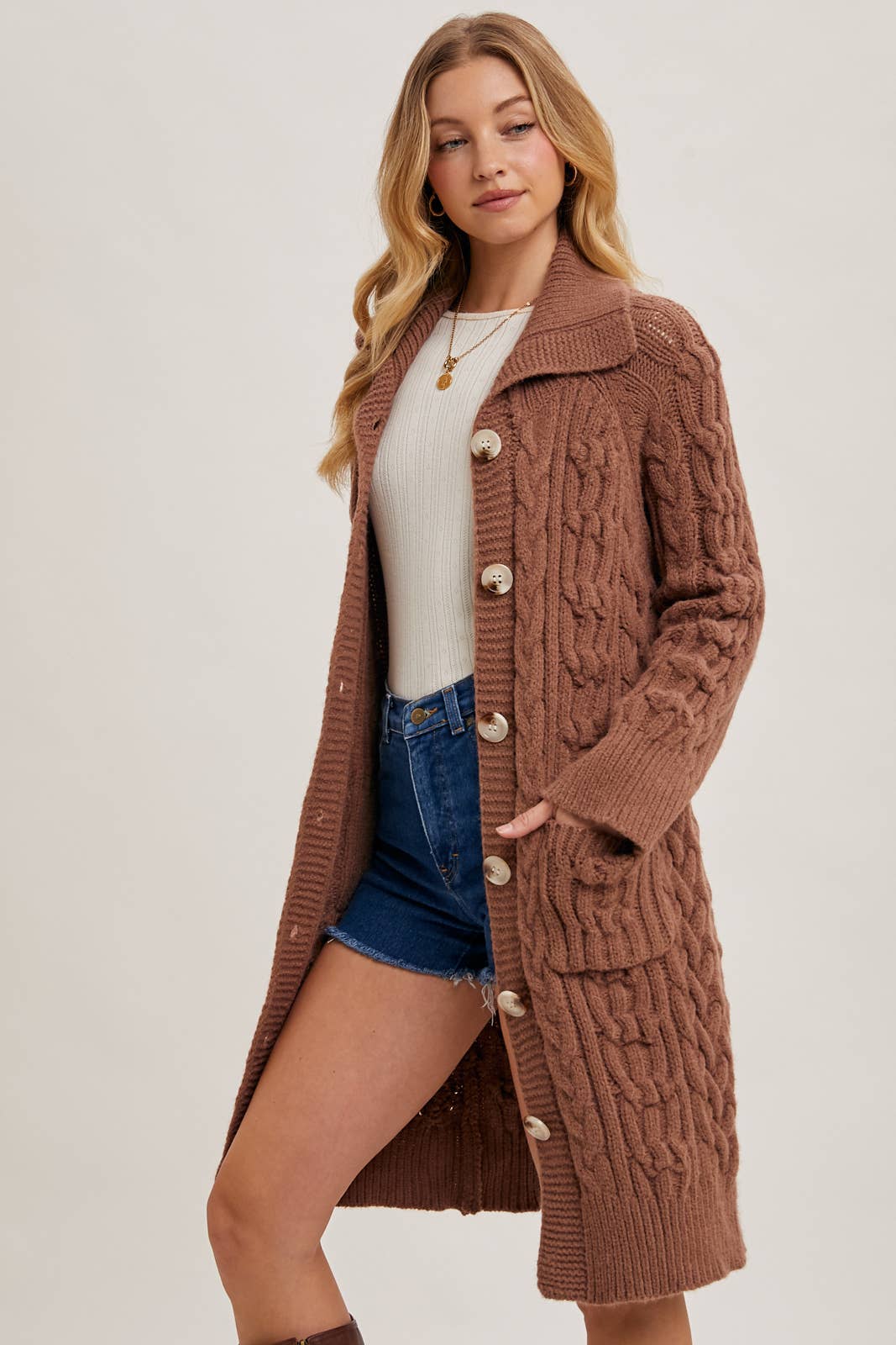 BUTTON DOWN CABLE KNIT SWEATER CARDIGAN
